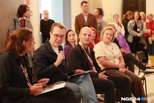 После награждения слово перешло к членам жюри | Источник: Мария Ленц / NGS24.RU