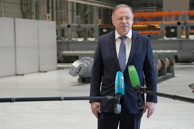На Обуховском заводе изготовили первые два гидроцилиндра для Большого Смоленского моста | Источник: предоставлено пресс-службой АО «СЗРЦ Концерна ВКО „Алмаз-Антей“ — Обуховский завод»