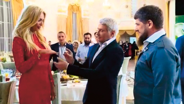 Величиной бриллианта на кольце, подаренном женихом, остался доволен даже Рамзан Кадыров