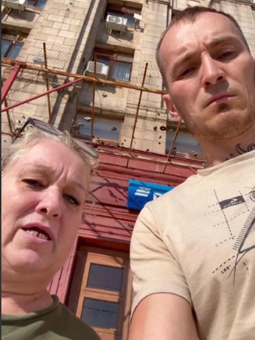 Женщина не стала обращаться в больницу, однако уверила, что поправиться после наезда не может до сих пор | Источник: Дмитрий Дьяков