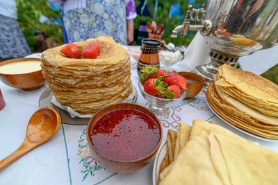 Роспотребнадзор советует, сколько блинов есть без вреда