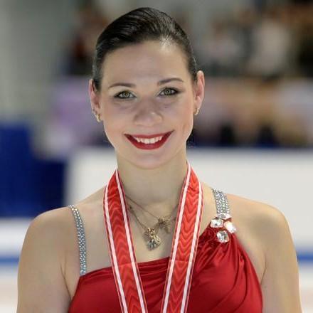 <p>Алена Леонова</p>