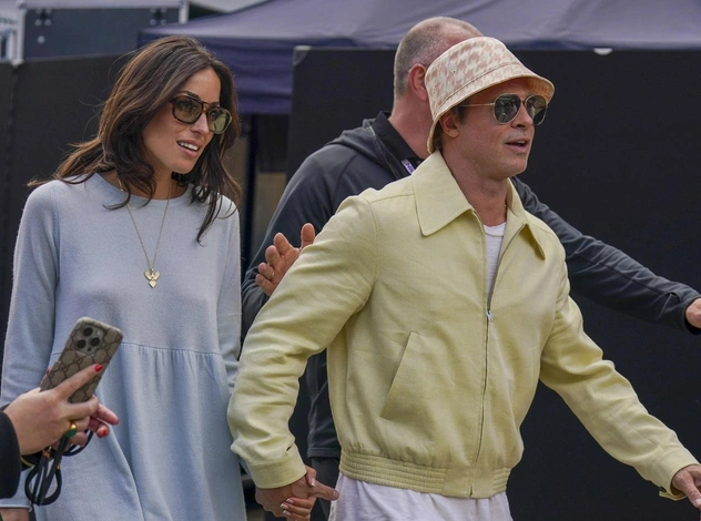 Первый светский выход Брэда Питта и Инес де Рамон за два года отношений