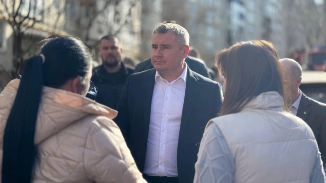 Градоначальник пообещал помочь тем, чьи квартиры сгорели | Источник: Алексей Коробков / T.me