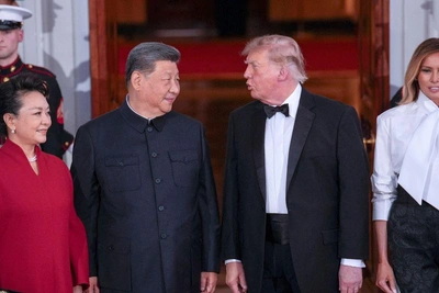Трампа высмеяли за обещание угостить Си бургером