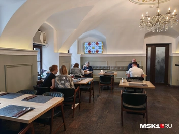 Обстановка в трапезной минималистичная | Источник: Серафима Путиева / MSK1.RU