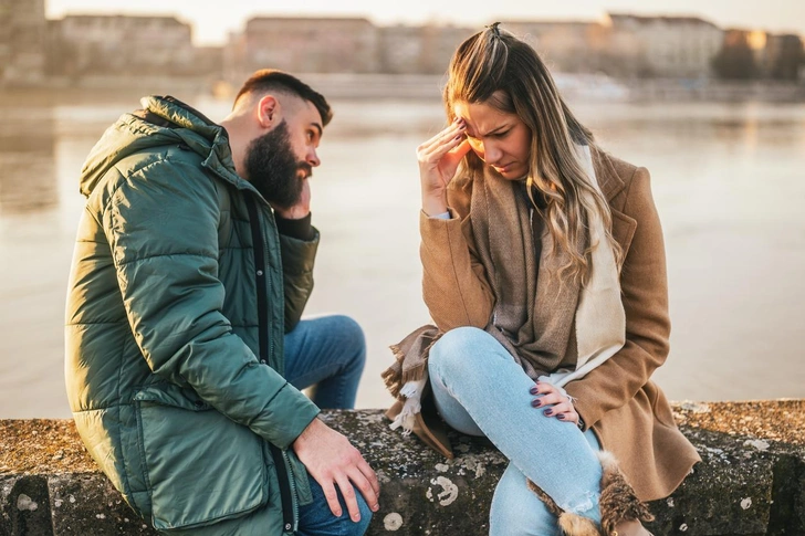 На воре и шапка горит: 7 признаков, что у вашего супруга есть любовница | Источник: iStockphoto/LittleBee80