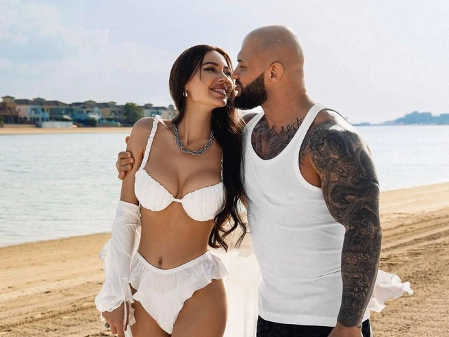 Даже самые крепкие браки в уходящем году не выдерживали проверки на прочность | Источник: samoylovaoxana / Instagram (экстремистская организация, деятельность запрещена на территории РФ)