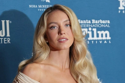 Сидни Суини против Ким Кардашьян: новая война в Голливуде