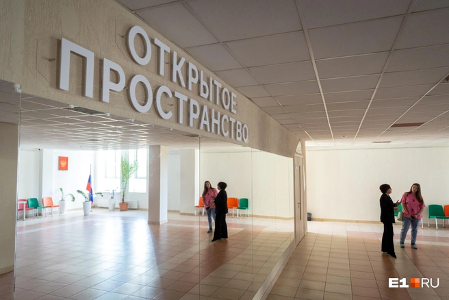 В этом пространстве постоянно сменяют друг друга разные выставки | Источник: Владислав Лоншаков / E1.RU