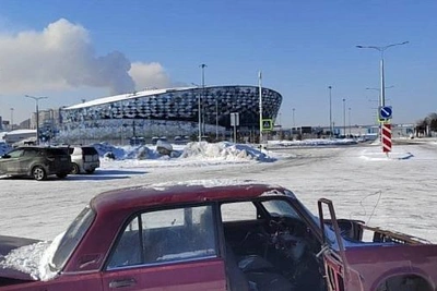 В Новосибирске ищут хозяина брошенных бордовых Жигулей