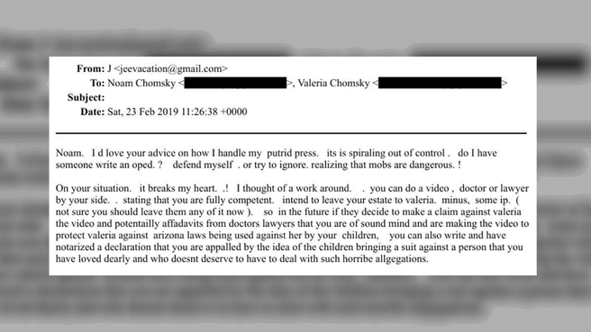 Хомский выражал симпатию Эпштейну в личных сообщениях. | Источник: DOJ