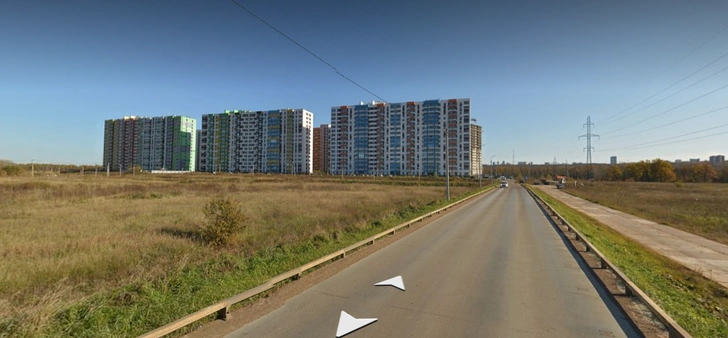 Лезут напролом, а их не пускают: жители отдаленного микрорайона Уфы воюют за каждое стоячее место в маршрутке