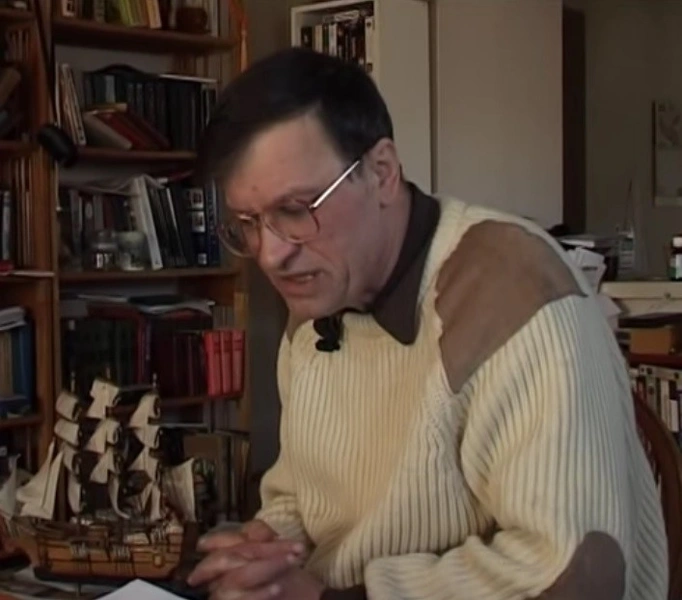 Александр Страхов
