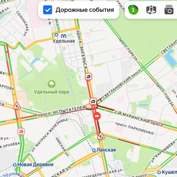 «Бегите, глупцы». У Светлановской по-прежнему пробки, Энгельса стоит | www.fontanka.ru