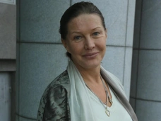 Елена Проклова получила предложение руки и сердца в студии Первого канала — видео