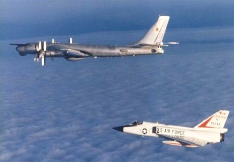 Российские бомбардировщики Ту-95 потревожили Аляску | ya62.ru