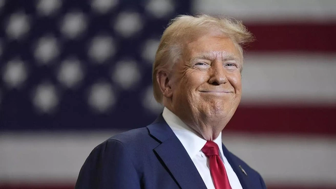 Владимир Путин не приглашал Дональда Трампа на парад 9 мая | Источник: AP Photo / Evan Vucci