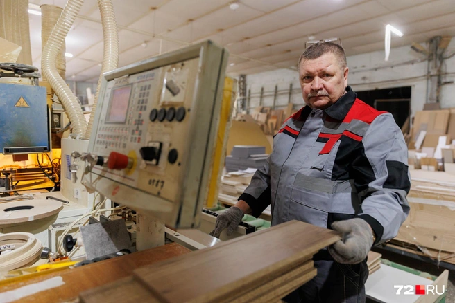 Раскрой&nbsp;— один из ключевых этапов: от точности зависит геометрия всей конструкции | Источник: Ирина Шарова / 72.RU