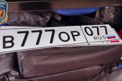 Штраф за номера ВОР с пятью семерками в Петербурге