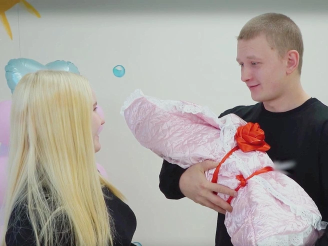 В конце программы Дарья и Дмитрий учатся быть родителями | Источник: U-tv.ru