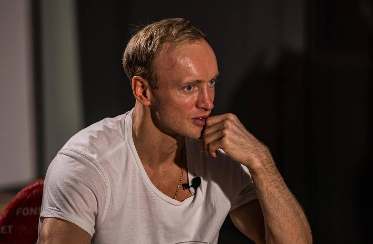 Точно не из-за денег: стала известна зарплата Панина по новому контракту с «Салаватом Юлаевым»