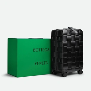 Вещь дня: чемодан от Bottega Veneta в знаменитом плетении Intrecciato
