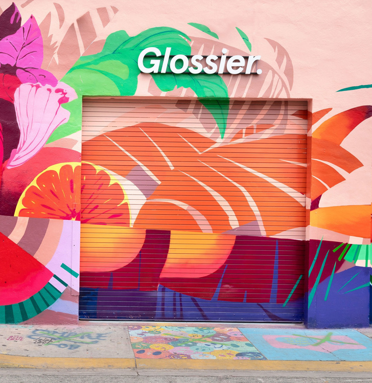 Эклектичный pop-up бутик Glossier в Майами (фото 2)