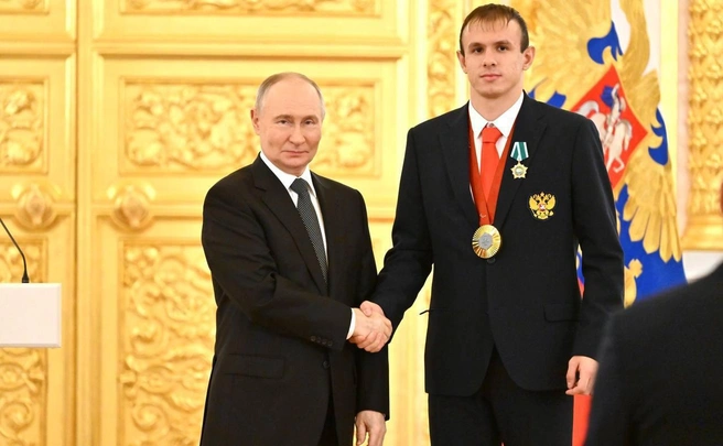 Легкоатлет побил рекорд России и Европы | Источник: Kremlin.ru