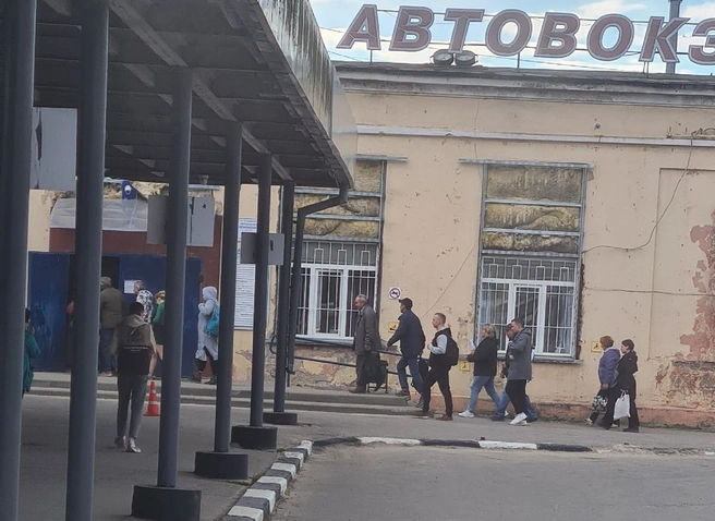 Приокский автовокзал закрыли из-за бесхозного пакета | ya62.ru