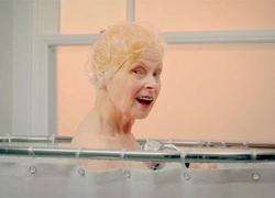 Вивьен Вествуд разделась для акции PETA