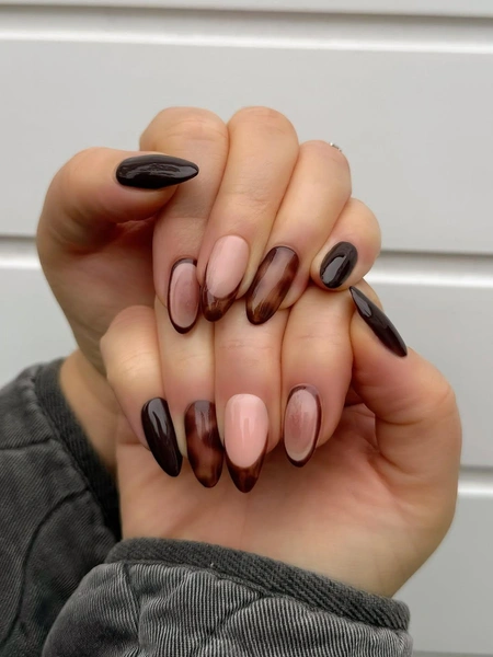 Источник: @charlotteellennails