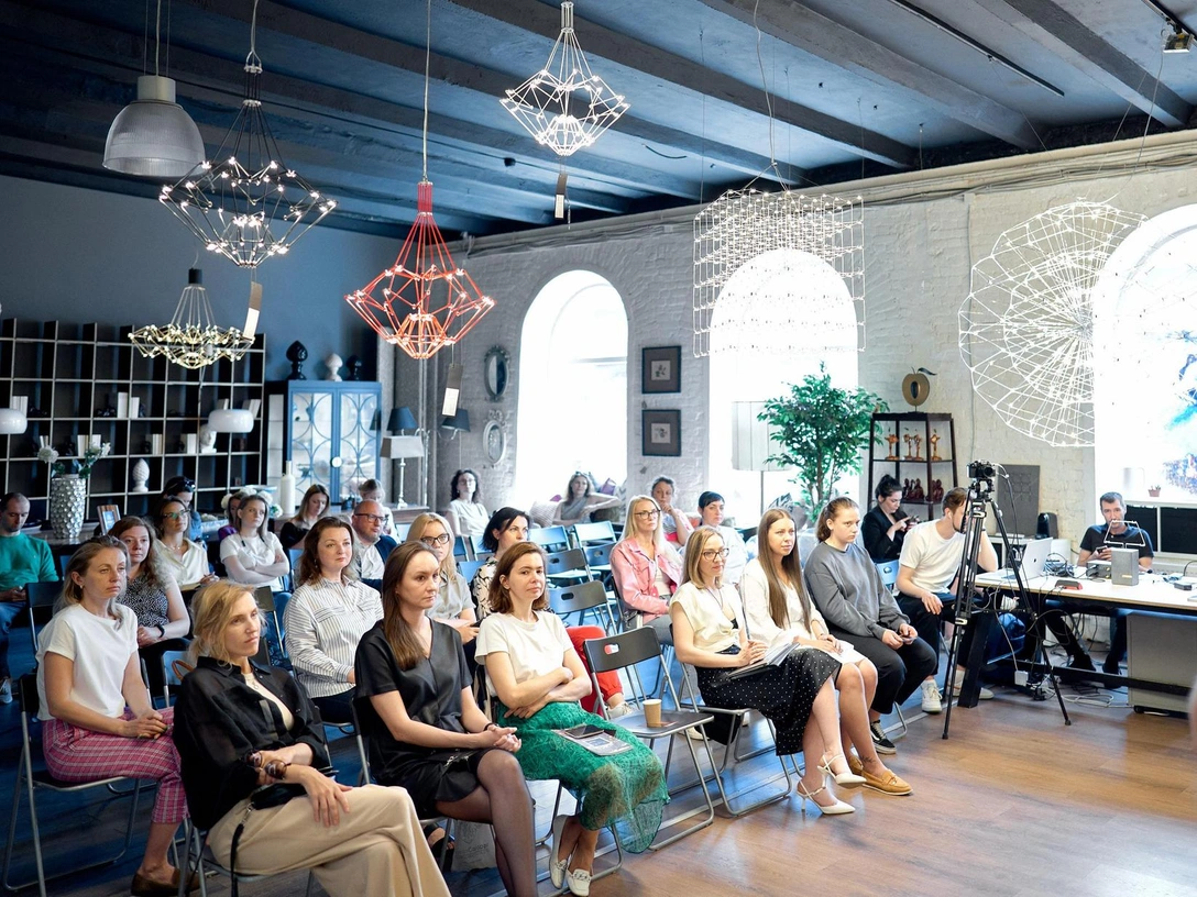 Весенний дизайн-саммит Vitrina Fair 2024 | Источник: www.vitrina-fair.ru