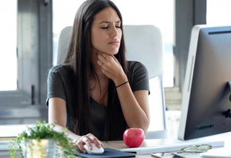 Мяту не добавлять: 6 привычек, которые только усилят изжогу, назвал гастроэнтеролог Садыков