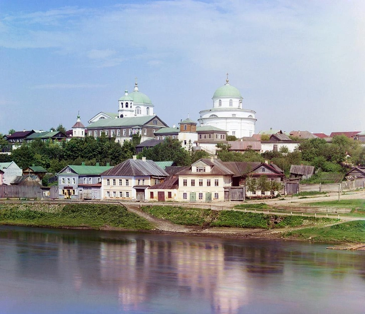 Воскресенский девичий монастырь, 1910-е гг. Фото С. М. Прокудина-Горского. | Источник: wikipedia.org