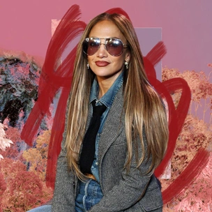 Маникюр цвета вишневой колы: Дженнифер Лопес показала самый модный оттенок ногтей на зиму 2025