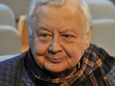 Олега Табакова ввели в искусственную кому