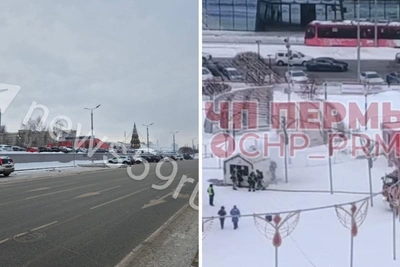 Food kiosk catches fire under Perm's Christmas tree dome