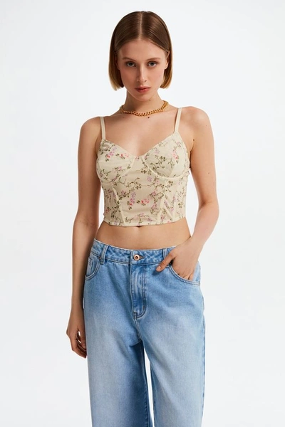 Корсет Love RepublicЦена: 2 599 руб.Где купить: loverepublic.ru