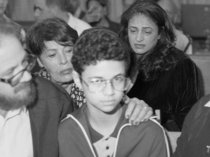 «Зеленый монстр заставил меня сделать это»: загадочная история убийства целой семьи, которая потрясла весь Израиль