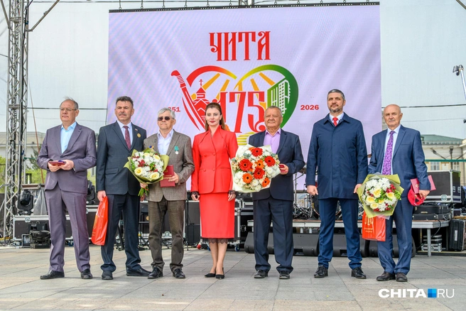 Читинцев наградили медалями | Источник: Олег Федоров / CHITA.RU