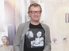 Алексей Серебряков показал, ради кого вернулся из Канады