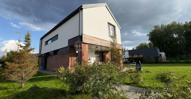 Весь участок&nbsp;— 11 соток | Источник: Этажи / novosibirsk.n1.ru