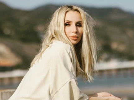 Как снимали скандальное видео Светланы Лободы