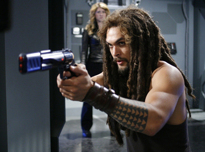 Здесь и далее: актер в сериале «Звёздные врата: Атлантида»