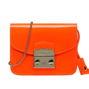 Конкурс: сумочка Metropolis от Furla может стать вашей
