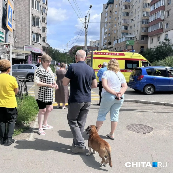 Девушку на электросамокате сбили на пешеходном переходе в центре Читы | Источник: очевидец