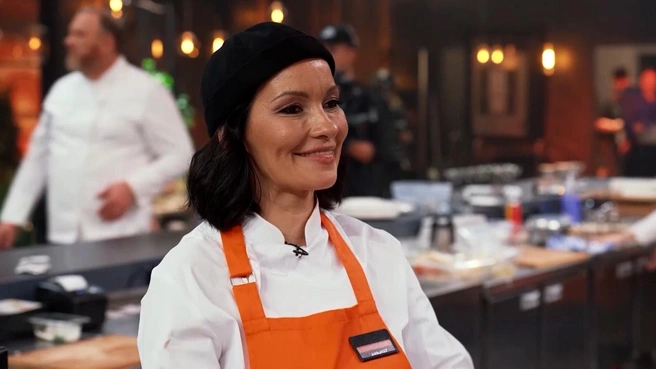 Татьяна Петренко на кухне Ивлева | Источник: Телеканал «Пятница»