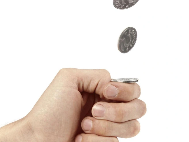 Почему монета падает одной стороной подряд? | Источник: Shutterstock / Fotodom.ru