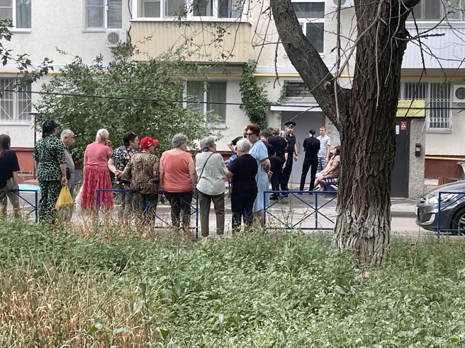 На месте происшествия работают все оперативные службы | Источник: читатели V1